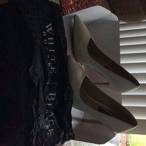 Size 7.5 Olivia Sand Shell Shoes